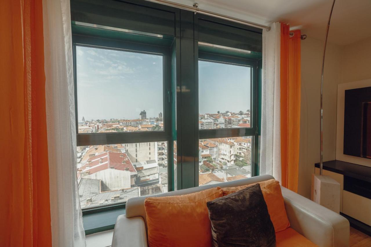 Appartamento Downtown Grand Tower View By Vacationy OOporto Esterno foto