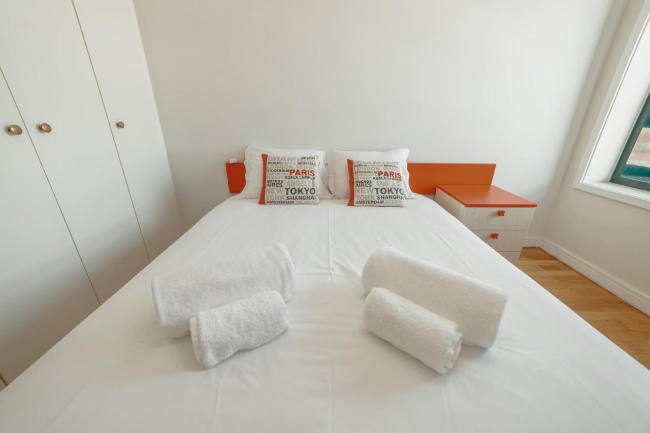 Appartamento Downtown Grand Tower View By Vacationy OOporto Esterno foto